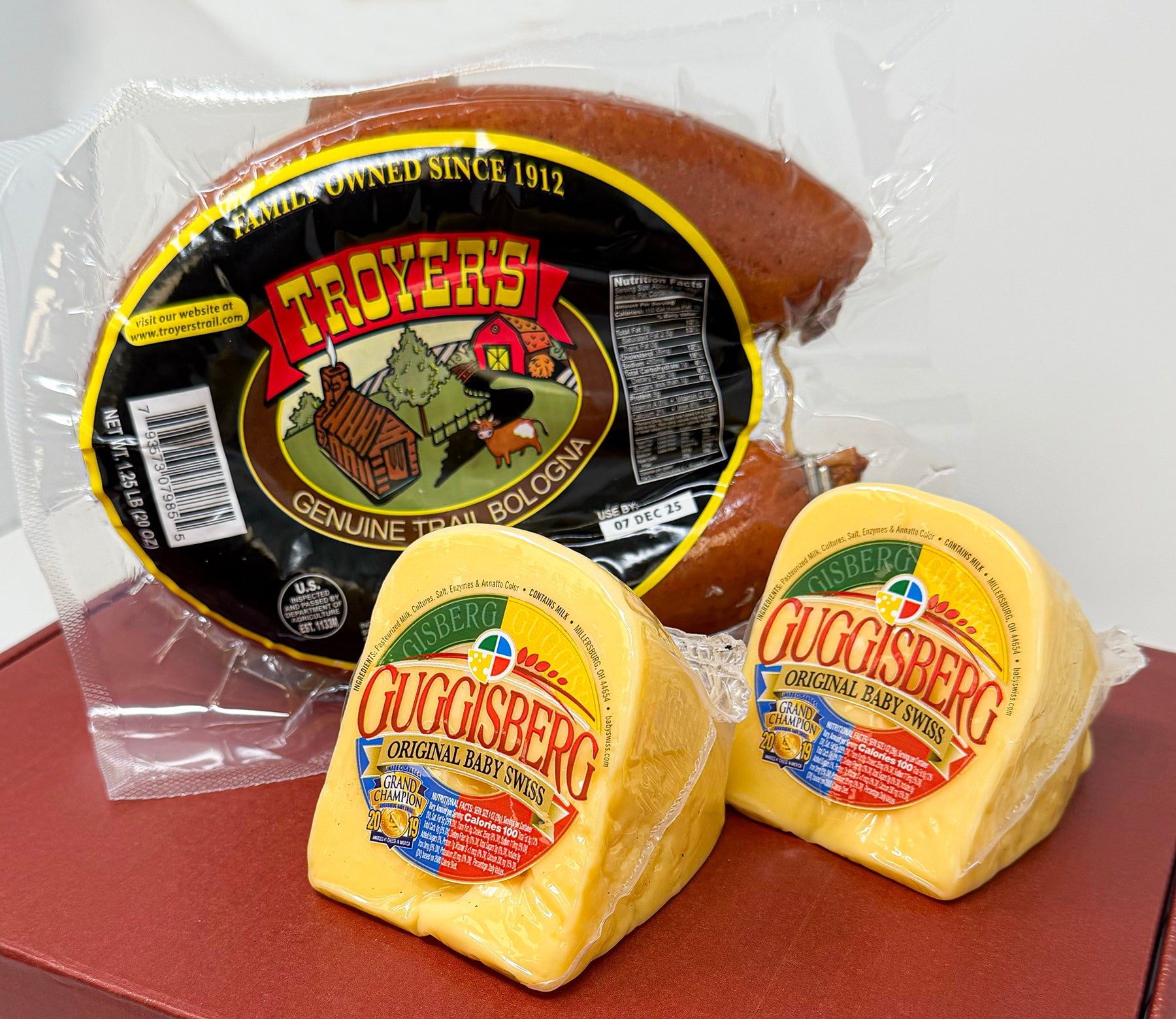 Trail & Swiss Gift Box